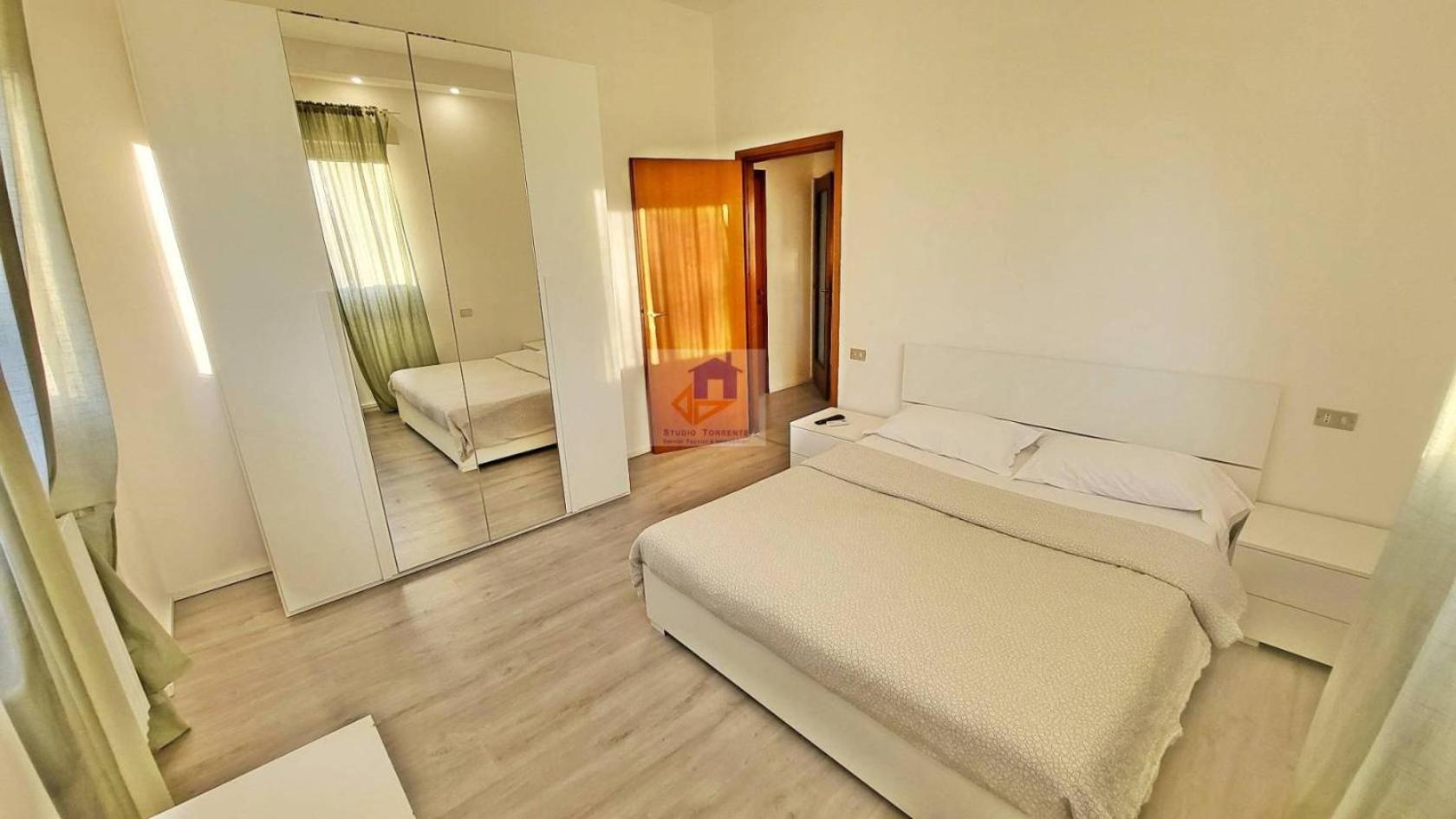 Toma Apartment Trilocale Moderno Per Max 6 Persone Milánó Kültér fotó