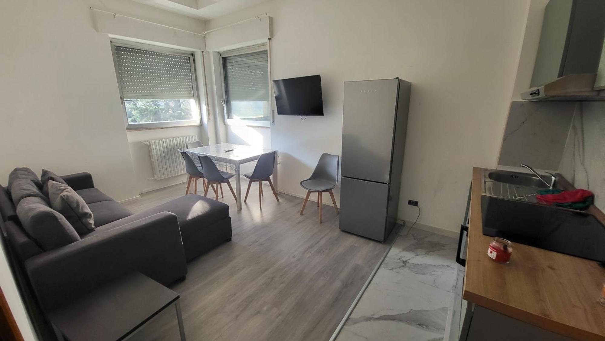 Toma Apartment Trilocale Moderno Per Max 6 Persone Milánó Kültér fotó