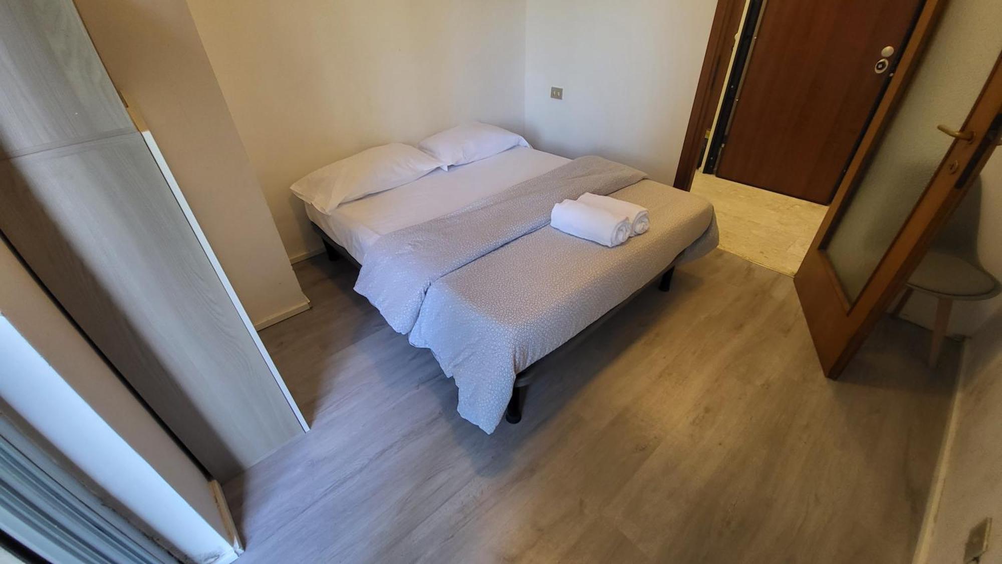 Toma Apartment Trilocale Moderno Per Max 6 Persone Milánó Kültér fotó