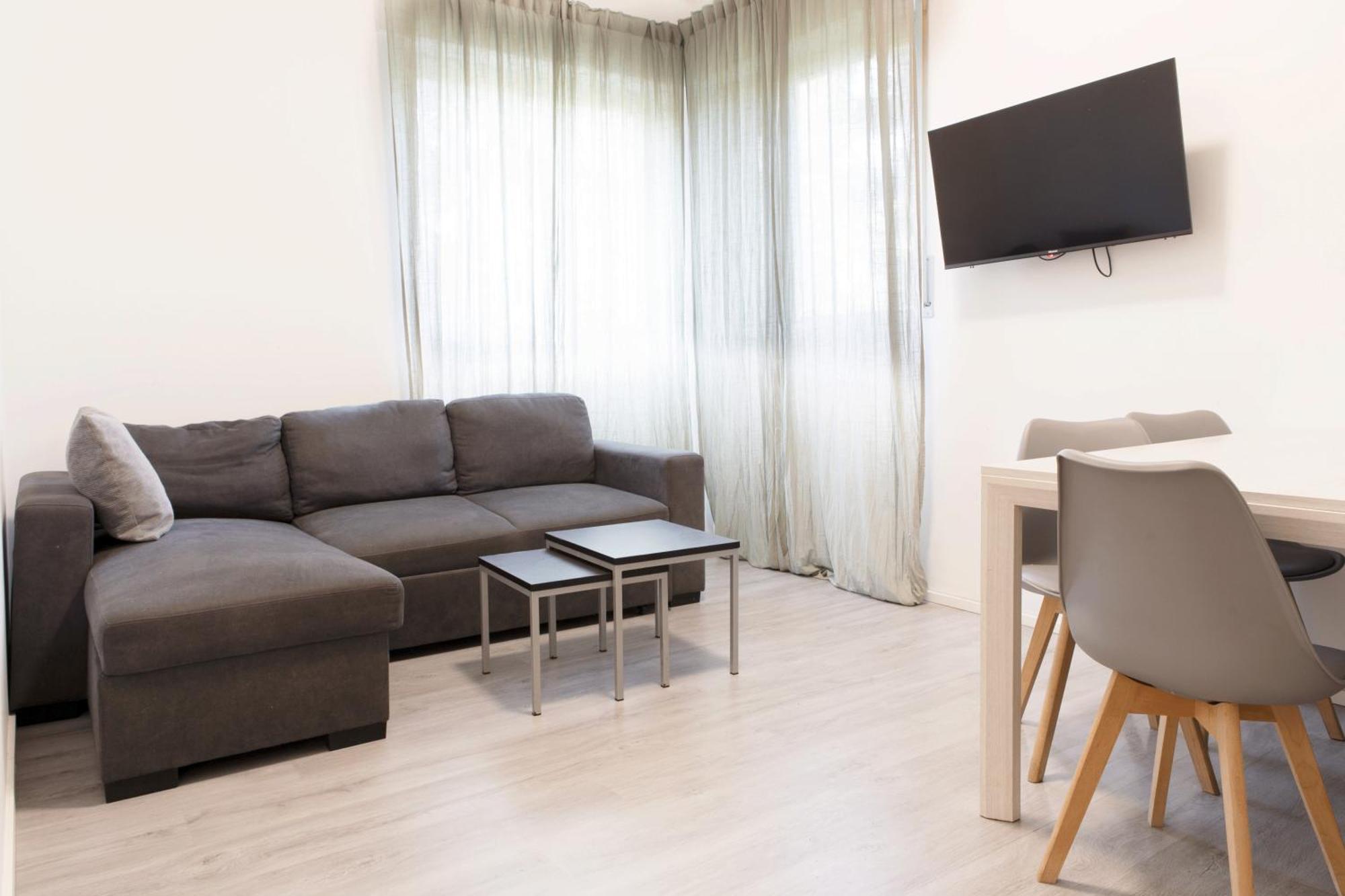 Toma Apartment Trilocale Moderno Per Max 6 Persone Milánó Kültér fotó