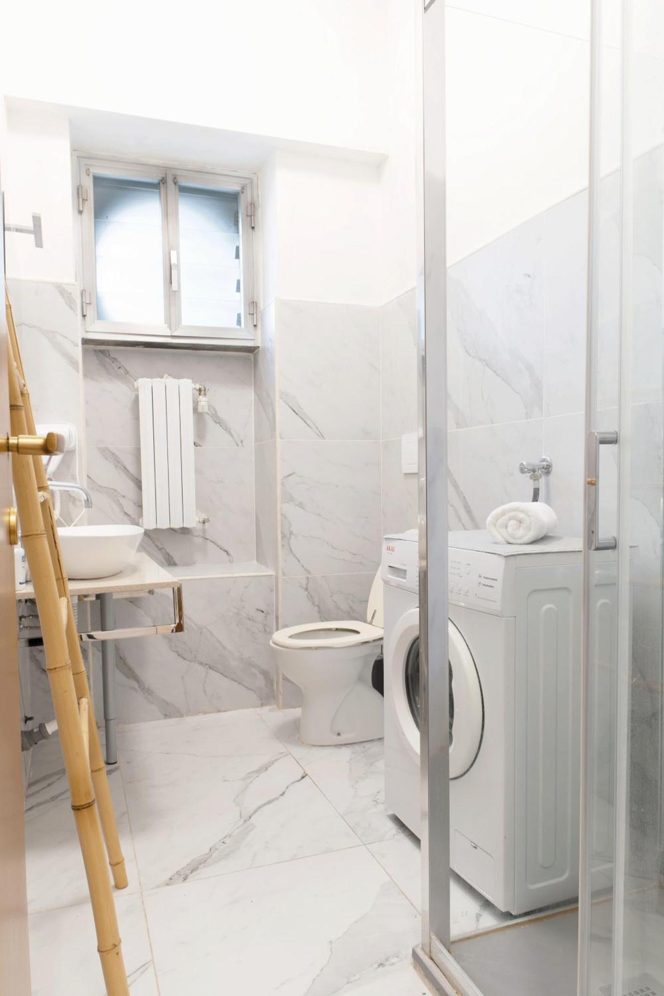 Toma Apartment Trilocale Moderno Per Max 6 Persone Milánó Kültér fotó